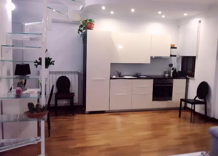 Aurelia House *